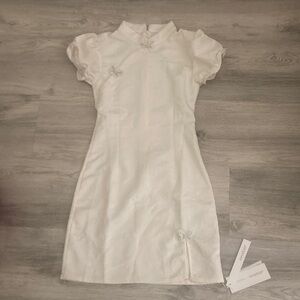 white puff sleeve qipao dress sz medium